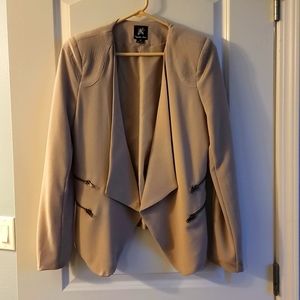 Double zero tan/cream open double zipper lined Moto blazer